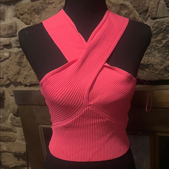 House of Harlow 1960 Vibrant Pink Ribbed Halter Crop Top - Picture 3 of 11